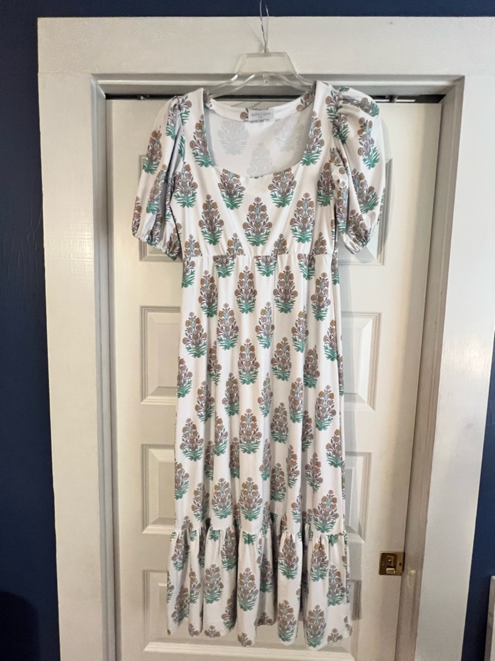 EUC Large Smith & Quinn Dress